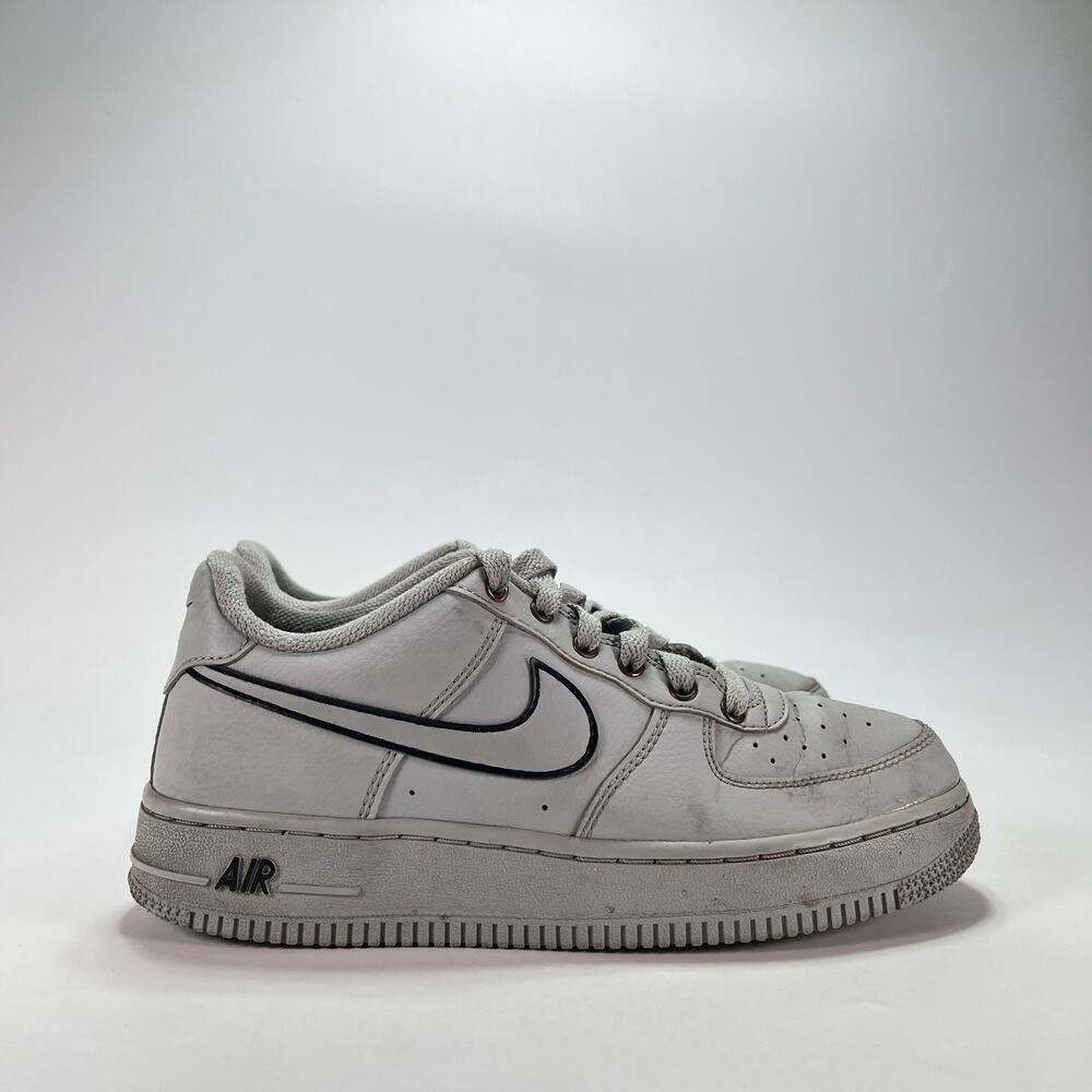 Nike Air Force 1 Low Light Smoke Grey Casual Lifestyle Sneakers Youth Size 4Y